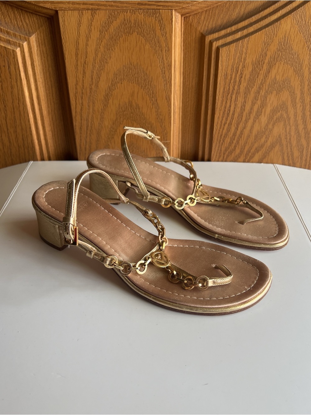 Valentino Garavani Gold Metallic Leather Chain Logo T-Strap Sandals EU 36